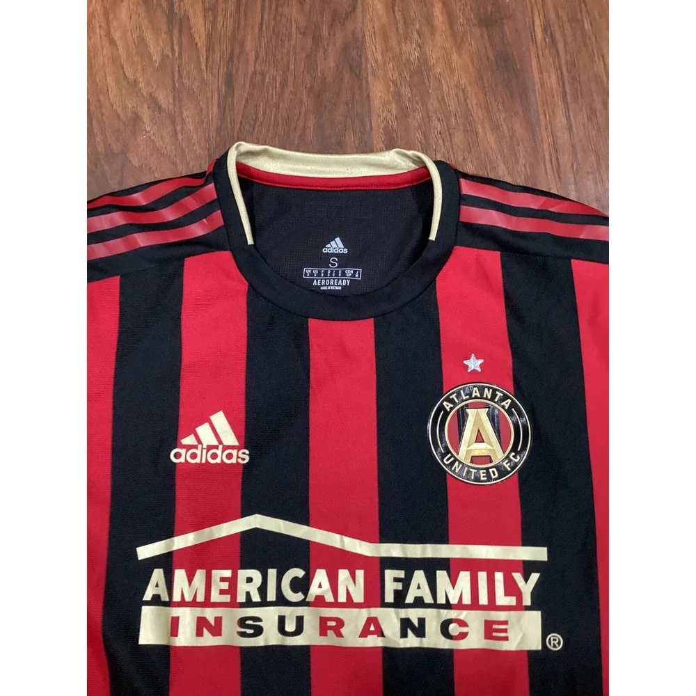 Adidas Atlanta United FC 2019 Red & Black Striped Jersey Size  S
